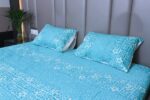 Aqua Block Bed Cover Set - Image 4